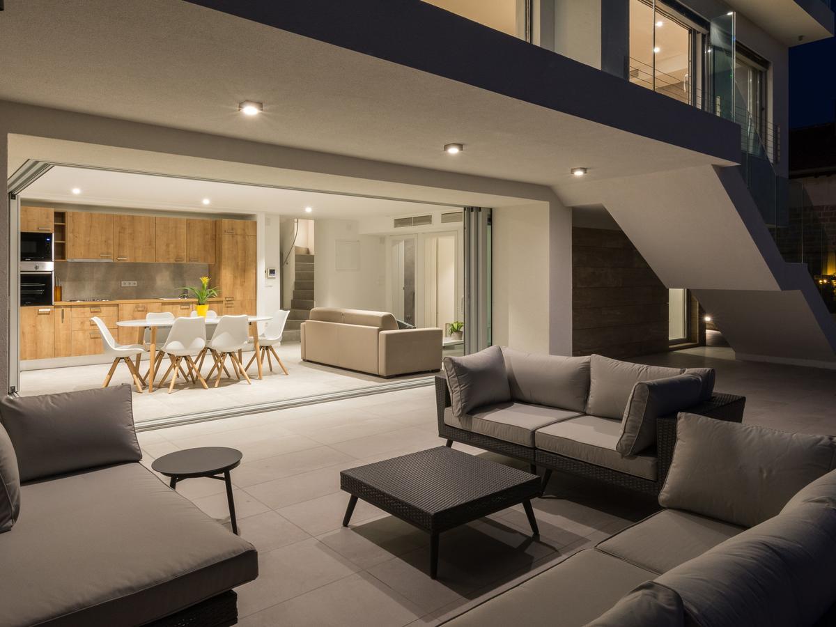 Luxurious Villa In Kozino With Fenced Garden Ngoại thất bức ảnh