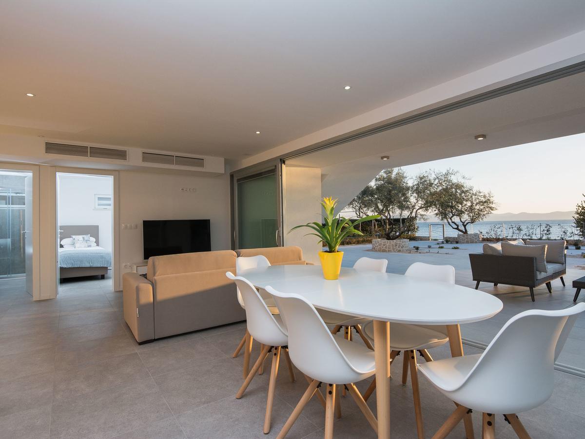 Luxurious Villa In Kozino With Fenced Garden Ngoại thất bức ảnh